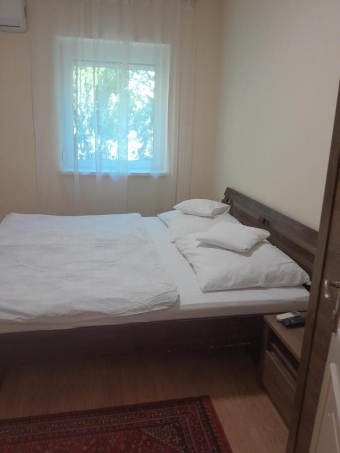 Appartamento Lila Fuge Apartman Balatonfüred Esterno foto