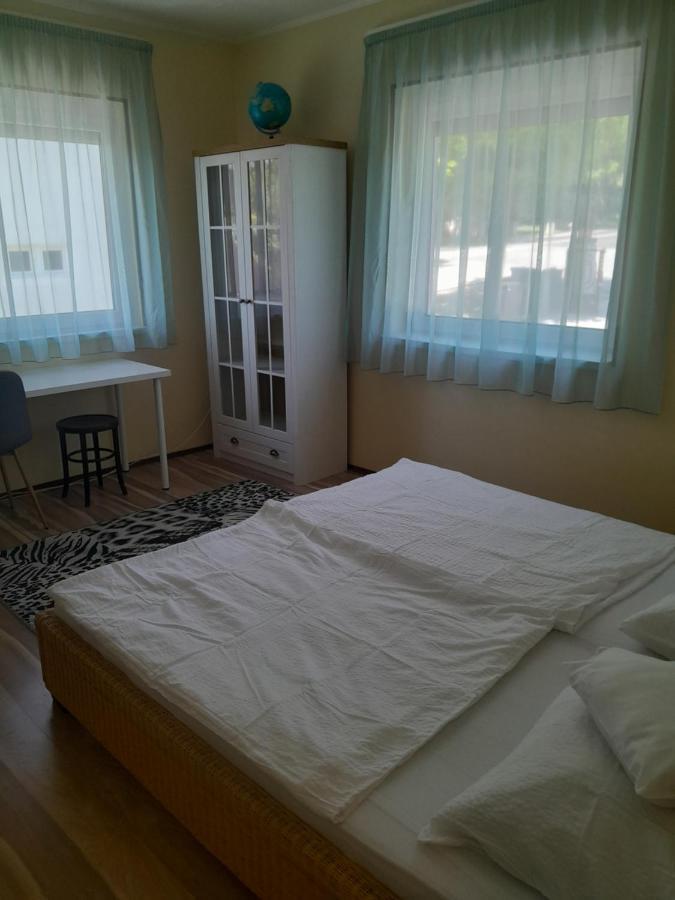 Appartamento Lila Fuge Apartman Balatonfüred Esterno foto