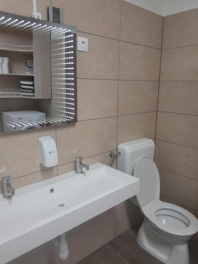 Appartamento Lila Fuge Apartman Balatonfüred Esterno foto