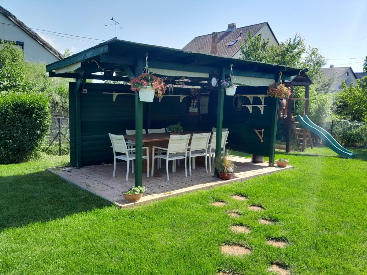 Appartamento Lila Fuge Apartman Balatonfüred Esterno foto
