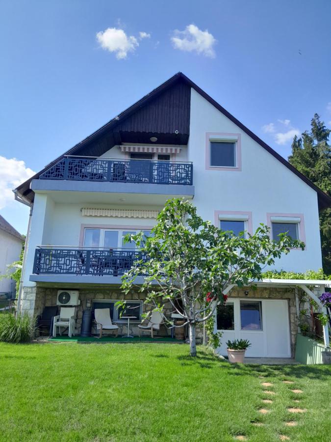 Appartamento Lila Fuge Apartman Balatonfüred Esterno foto